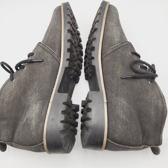Cliffs by White Mountain Distressed Gray Canvas Lace Up Chukka Booties Size 10M - Picture 8 of 13